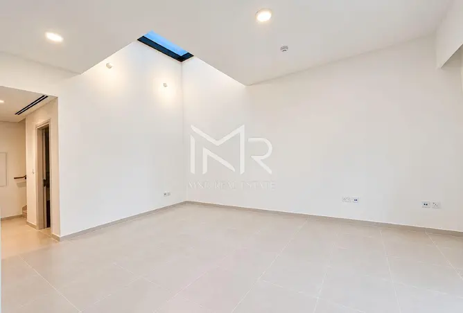 156488506 - Property Image 2