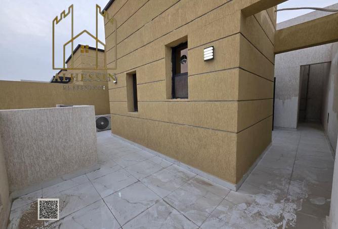 60933009 - Property Image 3