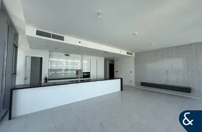 شقة - 3 غرف نوم - 5 حمامات للايجار في ريزيدنس ٨ - المنطقة وان - مدينة الشيخ محمد بن راشد - دبي