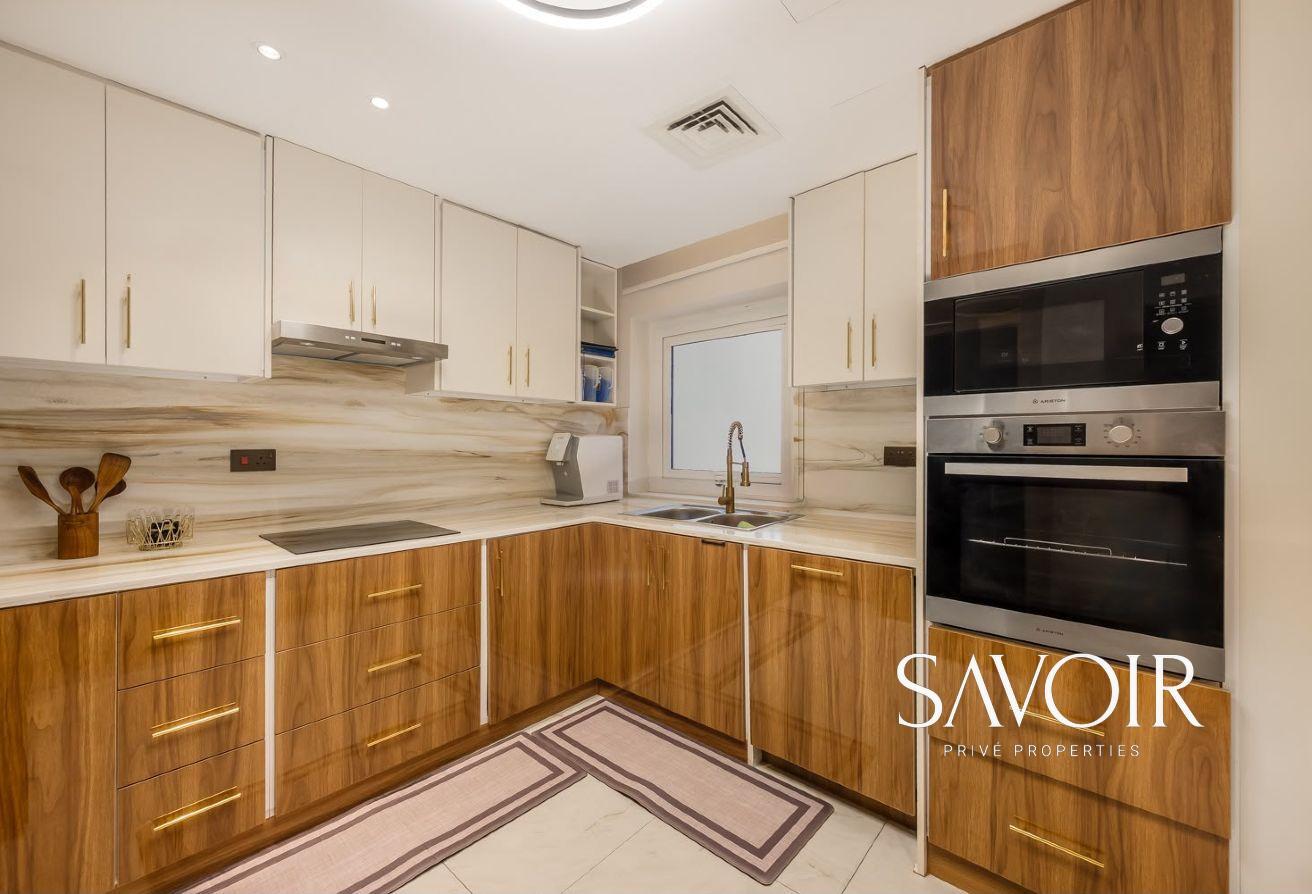 FULL MARINA VIEW | FULLY RENOVATED | FURNISHED photo 4