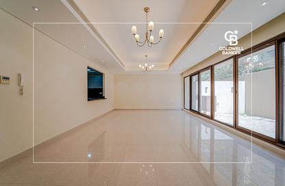 Villa - 4 - 5 for sale in Grand Views - Meydan Gated Community - Meydan - Dubai Villa - 4 - 5 for sale in Grand Views - Meydan Gated Community - Meydan - Dubai