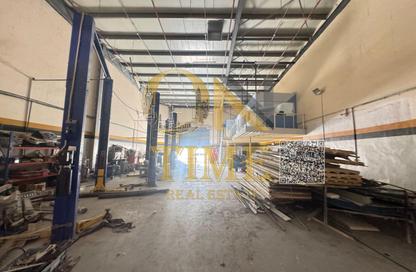 Warehouse - Studio - 1 for rent in Industrial Building 13 - Industrial Area 13 - Sharjah Industrial Area - Sharjah