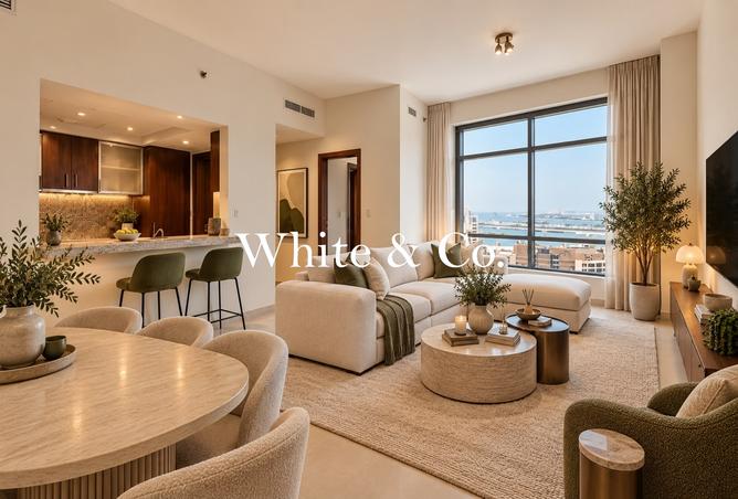 Vacant  |  Marina View  |  Corner Unit