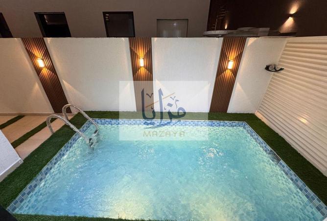 72726328 - Property Image 2