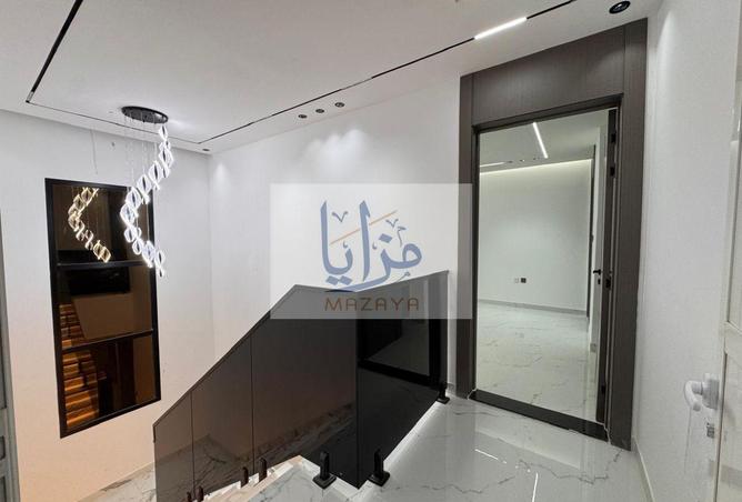 72726328 - Property Image 3