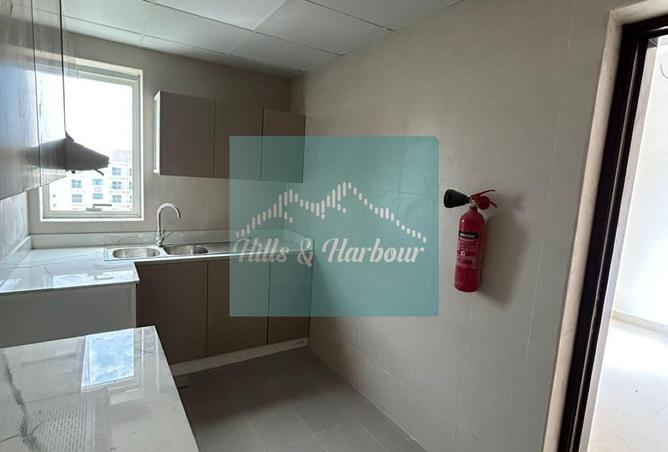 82804866 - صورة العقار 3