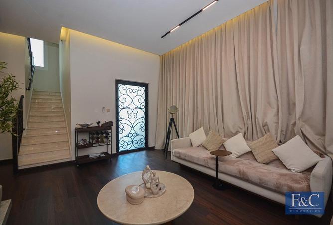 16070055 - Property Image 2