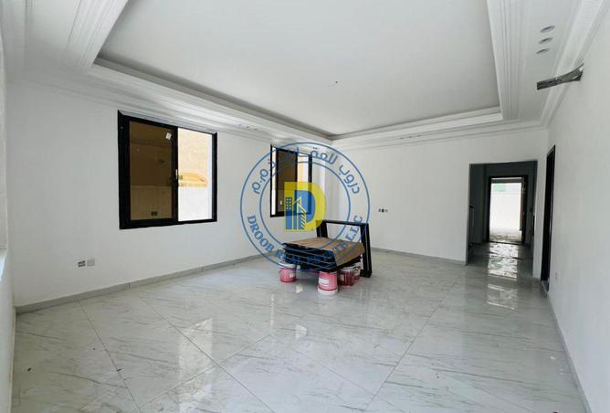 141895989 - Property Image 3