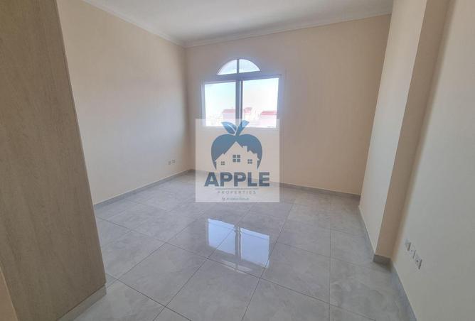 69893694 - Property Image 2