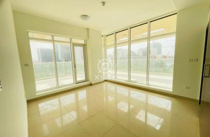 Apartment - 3 - 4 for rent in Royal JVC Building - District 10 - Jumeirah Village Circle - Dubai