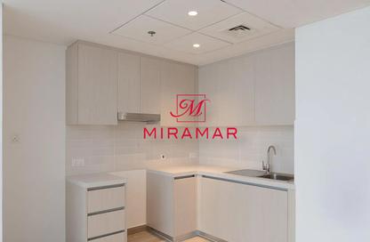 Apartment - 1 Bedroom - 1 Bathroom for rent in Waters Edge - Yas Island - Abu Dhabi