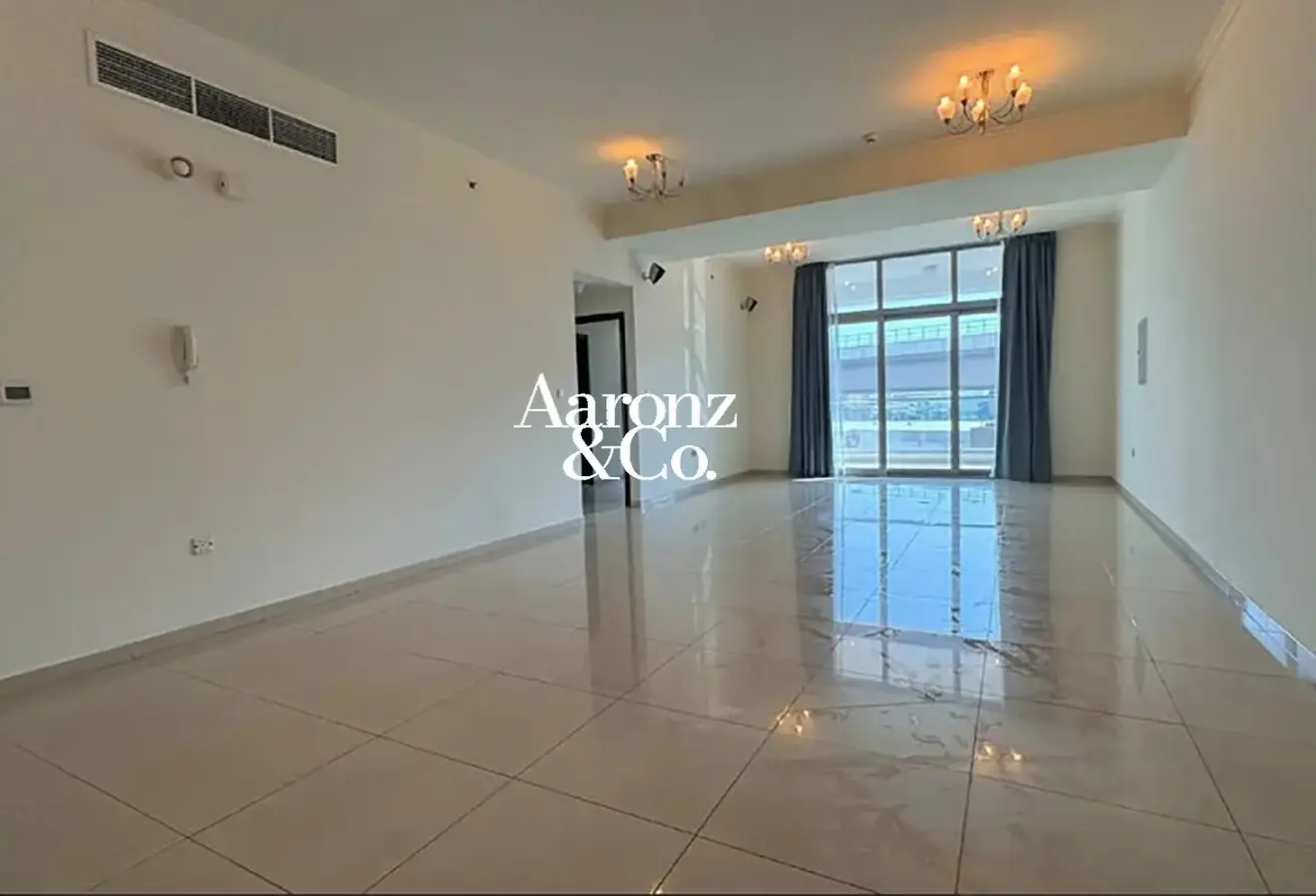 164573918 - Property Main Image