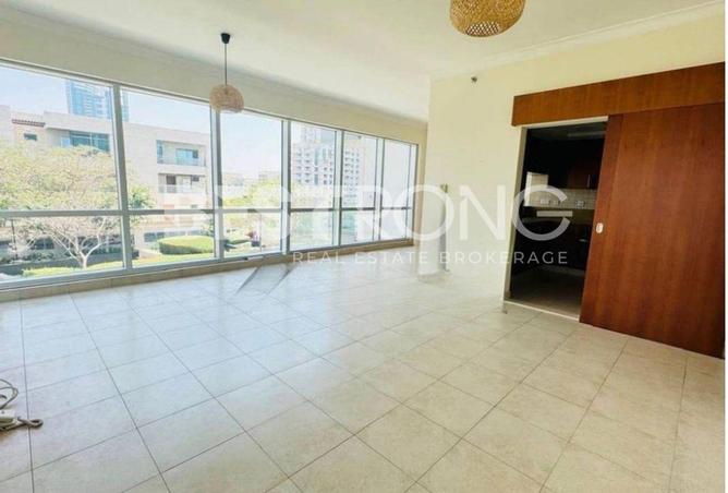 71101733 - Property Image 2