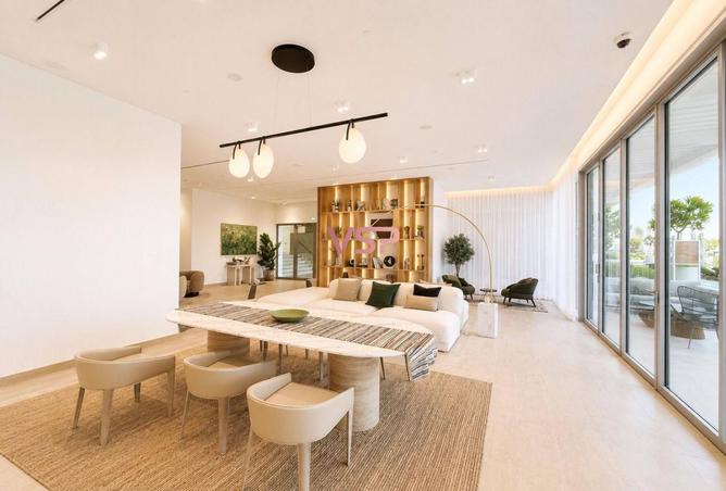 98702070 - Property Image 3