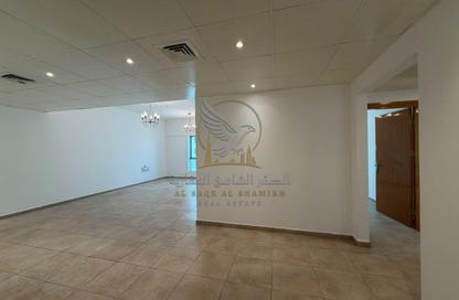 Apartment - 2 - 2 for rent in Al Majaz 2 - Al Majaz - Sharjah Apartment - 2 - 2 for rent in Al Majaz 2 - Al Majaz - Sharjah
