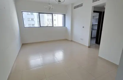 Apartment - 1 Bedroom - 2 Bathrooms for rent in New Al Taawun Road - Al Taawun - Sharjah