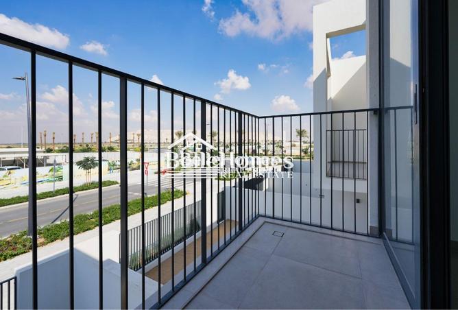 96933104 - Property Main Image