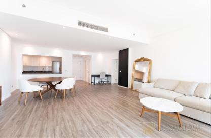 Apartment - 1 - 2 for rent in Al Basri - Shoreline Apartments - Palm Jumeirah - Dubai