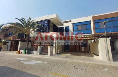 Villa - 4 Bedrooms - 5 Bathrooms for rent in Umm Suqeim 2 Villas - Umm Suqeim 2 - Umm Suqeim - Dubai