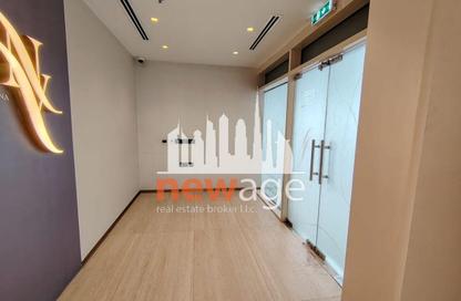 Retail - Studio - 1 for rent in Lake Shore Tower - JLT Cluster Y - Jumeirah Lake Towers - Dubai Retail - Studio - 1 for rent in Lake Shore Tower - JLT Cluster Y - Jumeirah Lake Towers - Dubai