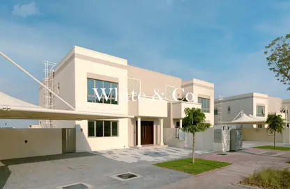 تاون هاوس - 4 غرف نوم - 5 حمامات للايجار في جاردن فيو فيلا - قرية جبل علي - جبل علي - دبي