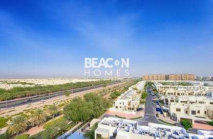 Apartment - 3 Bedrooms - 3 Bathrooms for sale in Zahra Apartments 1A - Zahra Apartments 1 - Zahra Apartments - Town Square - Dubai