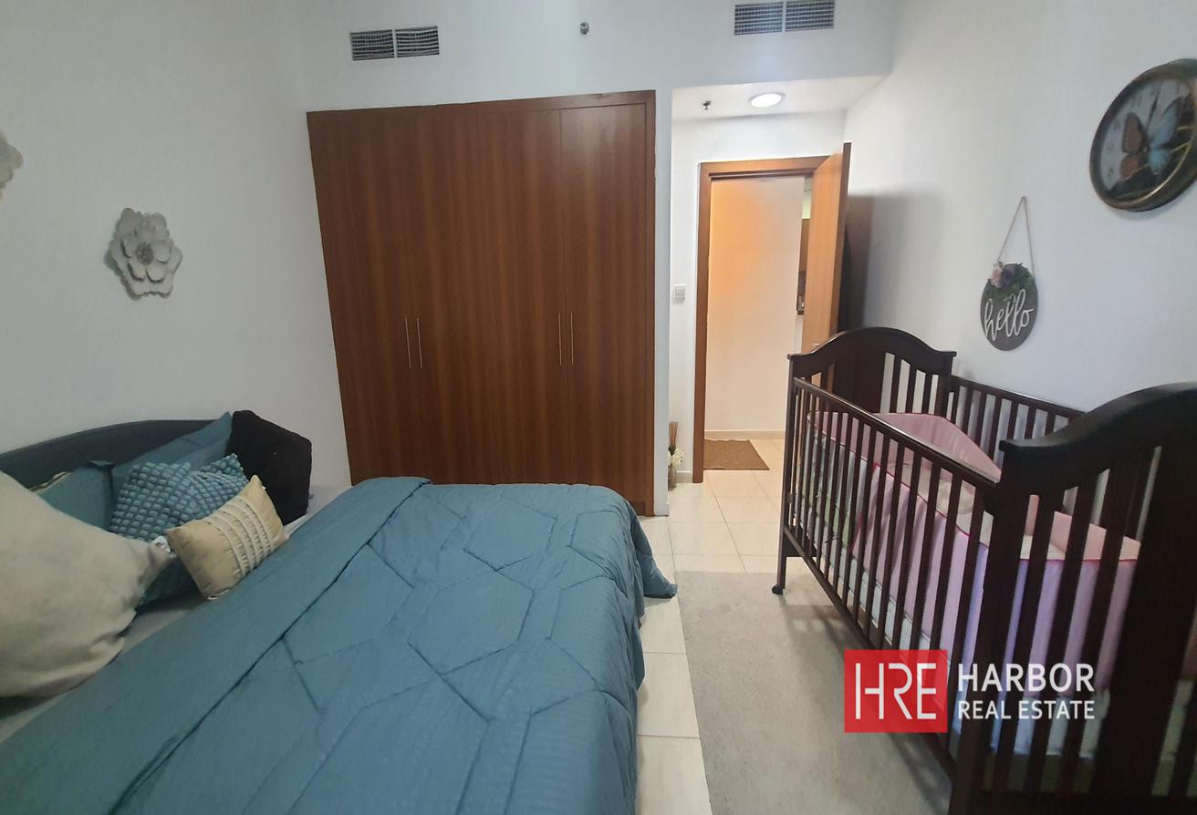 Fully Furnished | Pool View | Well-Maintained photo 11