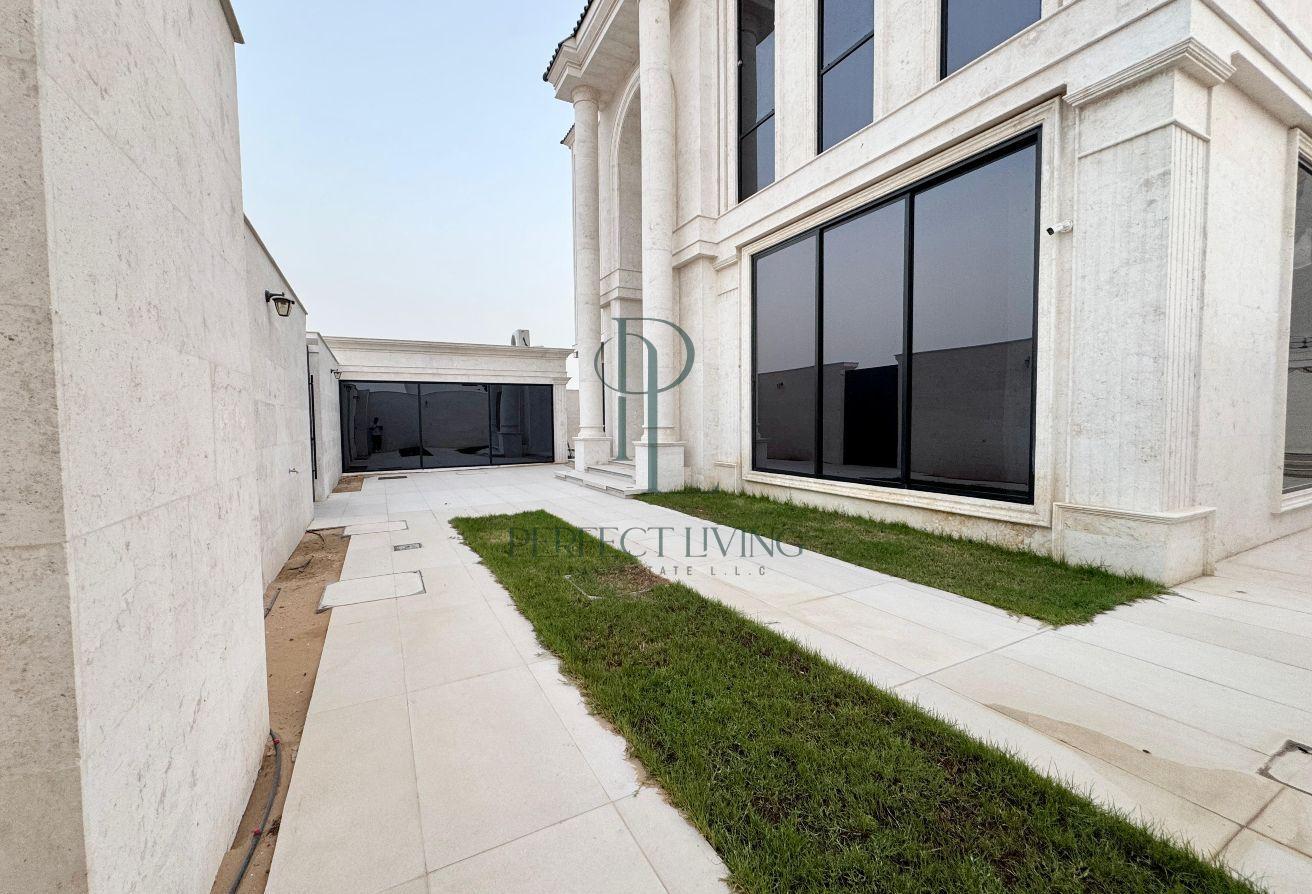 Luxury Living | High-End Finishes | New photo 2