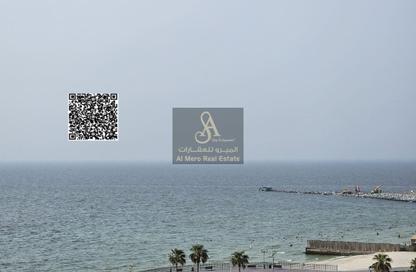 شقة - 2 غرف نوم - 2 حمامات للايجار في برج الكورنيش - طريق كورنيش عجمان - عجمان