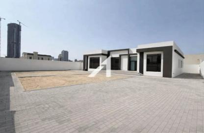 Villa - 4 - 4 for rent in Al Barsha South 2 - Al Barsha South - Al Barsha - Dubai Villa - 4 - 4 for rent in Al Barsha South 2 - Al Barsha South - Al Barsha - Dubai