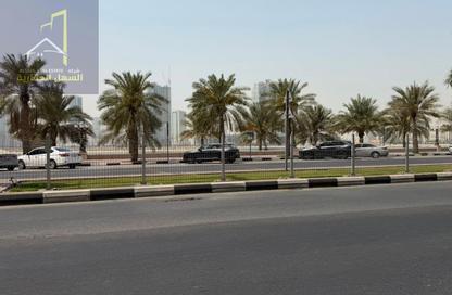 أرض - استوديو للبيع في كورنيش الخان - الخان - الشارقة