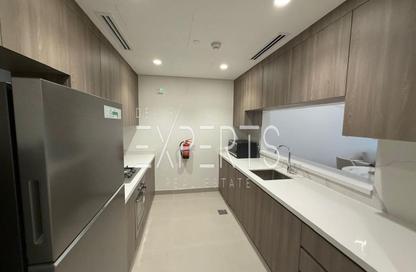 Apartment - 1 - 1 for sale in Views A - Yas Golf Collection - Yas Island - Abu Dhabi