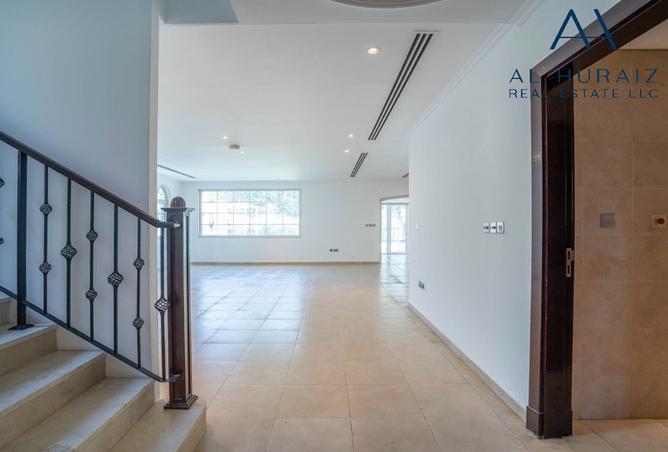 74635168 - Property Image 3