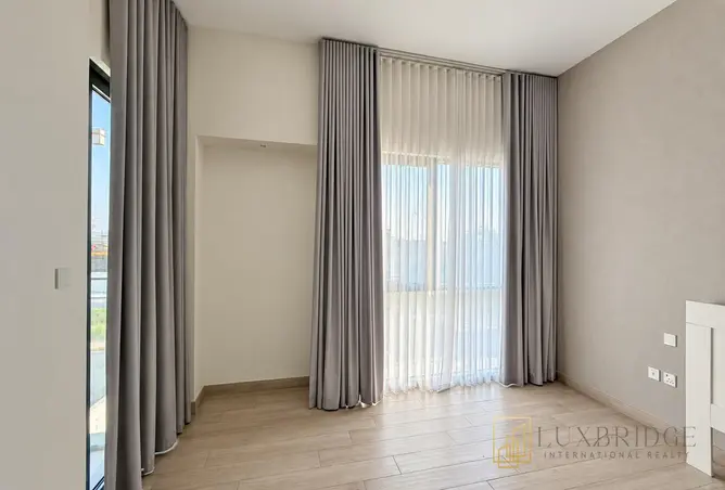 151895403 - Property Image 3