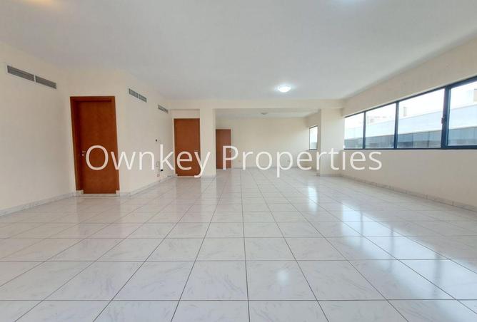 74236795 - صورة العقار 2