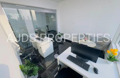 Office Space - Studio - 1 Bathroom for rent in Fatima Mohammad Ahmad Bin Suleiman Building - Al Raffa - Bur Dubai - Dubai