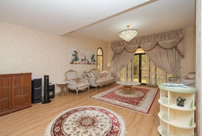 81933373 - Property Image 2