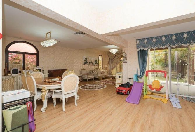 81933373 - Property Image 3