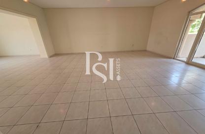 Villa - 5 - 6 for rent in Palm Oasis villas - Palm Oasis - Al Mushrif - Abu Dhabi
