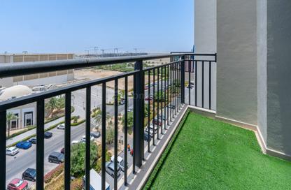 Apartment - 2 Bedrooms - 2 Bathrooms for rent in Hayat Boulevard 2A - Hayat Boulevard 2 - Hayat Boulevard - Town Square - Dubai