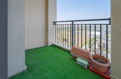 Apartment - 2 Bedrooms - 2 Bathrooms for rent in Hayat Boulevard 2A - Hayat Boulevard 2 - Hayat Boulevard - Town Square - Dubai