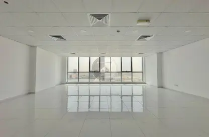 مكتب - استوديو - 1 حمام للايجار في برج جلفار التجاري - ابراج جلفار - النخيل - رأس الخيمة