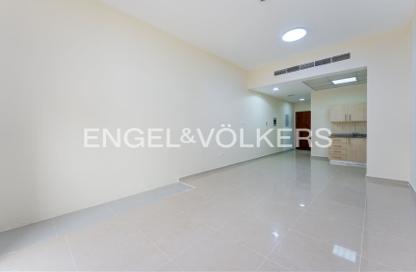Apartment - Studio - 1 Bathroom for rent in Madison Astor - Madison Residences - Majan - Dubai Apartment - Studio - 1 Bathroom for rent in Madison Astor - Madison Residences - Majan - Dubai