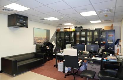 Office Space - Studio for rent in The Binary Tower - Business Bay - Dubai