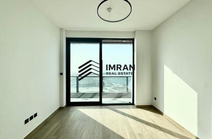 Apartment - 1 Bedroom - 2 Bathrooms for rent in La Plage Tower - Al Mamzar - Sharjah - Sharjah