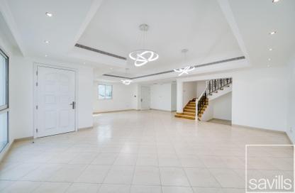 Villa - 4 Bedrooms - 4 Bathrooms for rent in Umm Suqeim 1 Villas - Umm Suqeim 1 - Umm Suqeim - Dubai