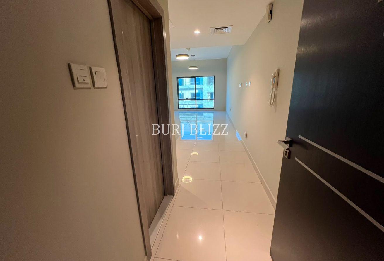 Bright Studio Home | Premium Finishes | Call Now photo 6