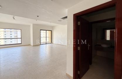 Apartment - 3 - 4 for sale in Shams 2 - Shams - Jumeirah Beach Residence - Dubai