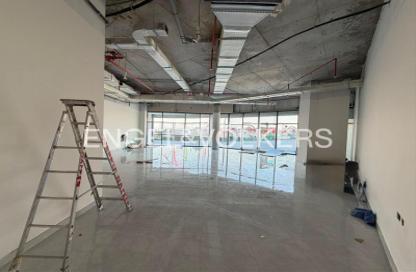 Retail - Studio - 1 for rent in OST Tower 11 - Majan - Dubai