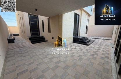 Villa - 3 Bedrooms - 5 Bathrooms for sale in Al Yasmeen 1 - Al Yasmeen - Ajman